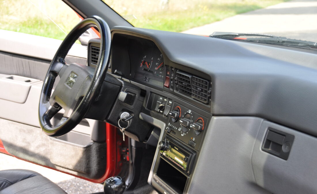 Volvo_850_GLT_OpenRoad_Classic_Cars (23)