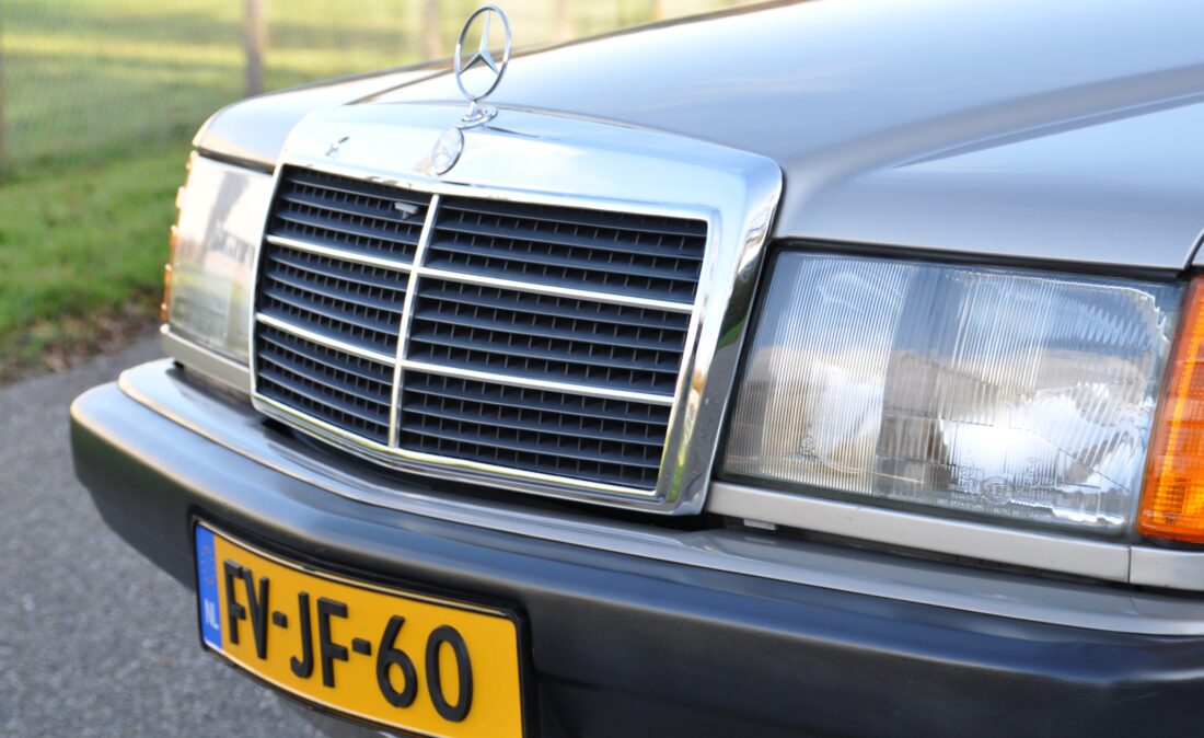 Mercedes-Benz_190E_OpenRoad_Classic_cars_ (3)