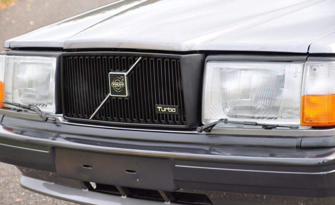 Volvo_240_Turbo_OpenRoad_Classic_Cars (2)