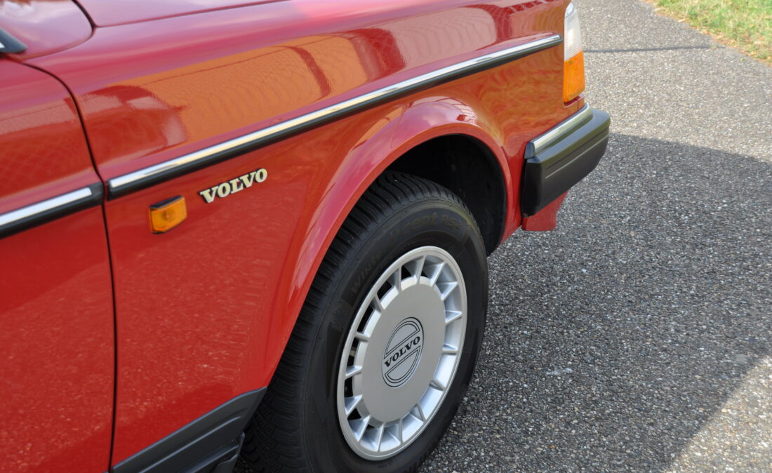 Volvo_240GL_B230F_OpenRoad_Classic_CarsBV (35)